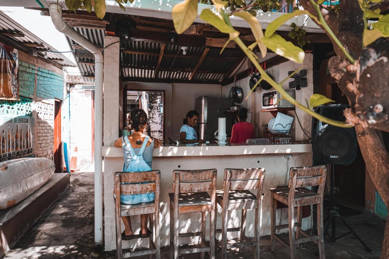 Hostal Los Chamos San Juan del Sur Buitenkant foto