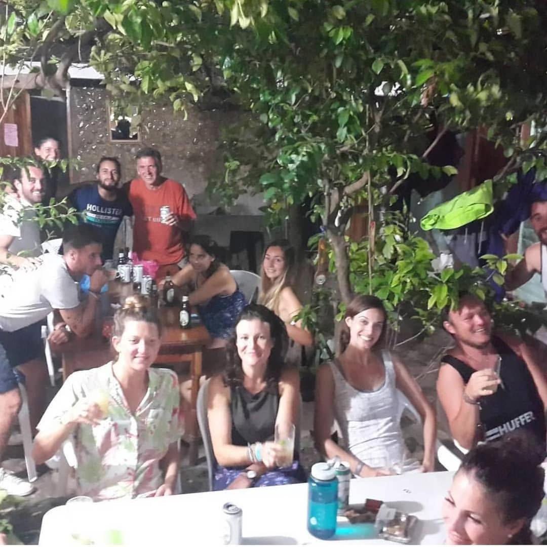 Hostal Los Chamos San Juan del Sur Buitenkant foto