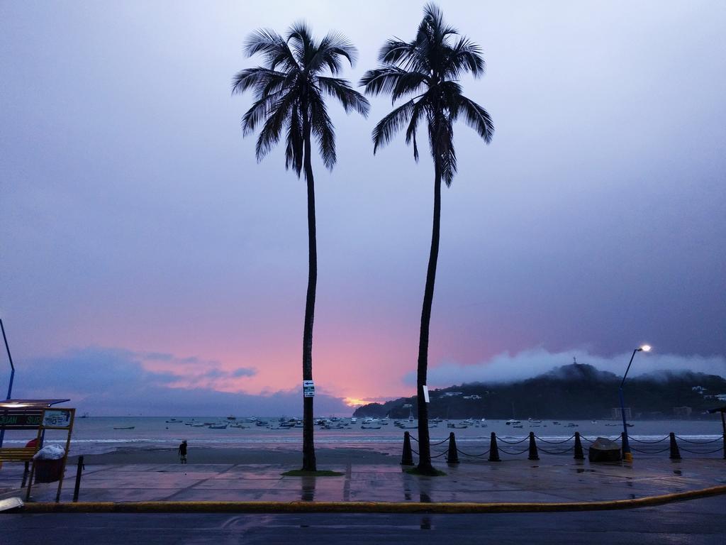 Hostal Los Chamos San Juan del Sur Buitenkant foto